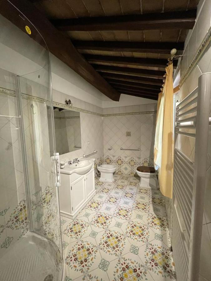 Casa Di Campagna In Collina Tatti ภายนอก รูปภาพ